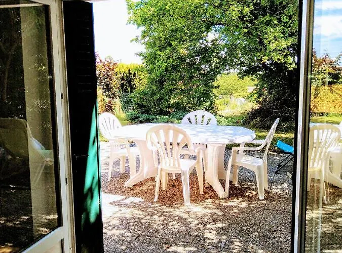 Chez Jul בית הארחה Bulligny